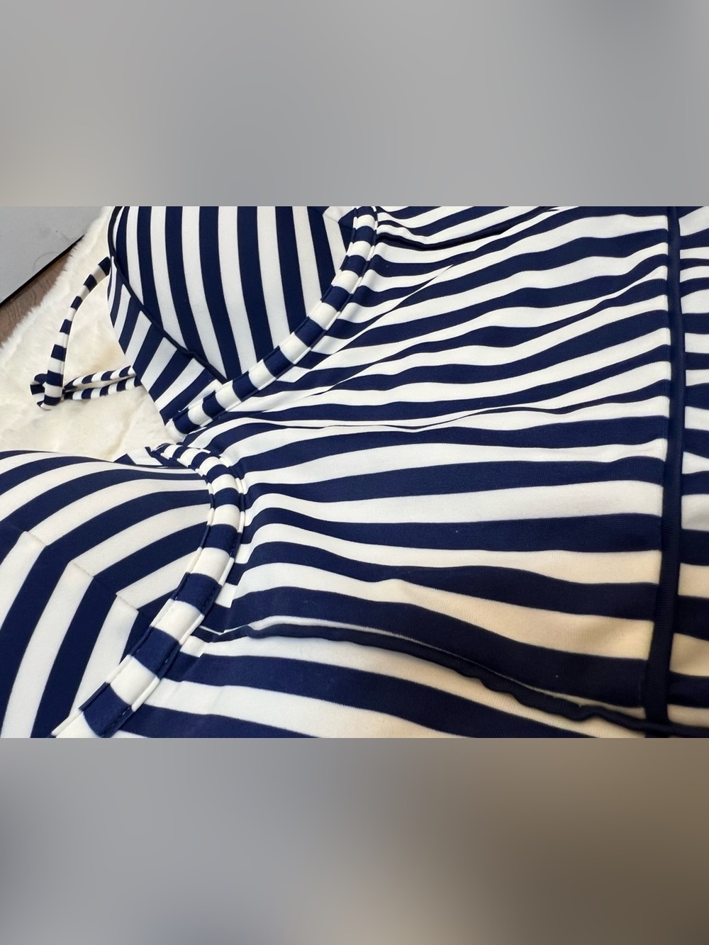 Boden Rhodes 1-Piece Swimsuit Navy White Size 34C Structured Cups Full Coverage - Picture 2 of 8